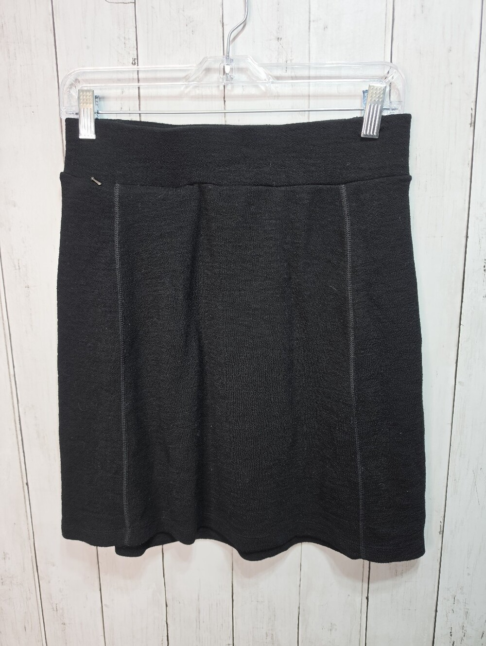 IBEX ZQUE Women's Black Merino Wool Blend Knit Skirt Size Small Zip Pocket.